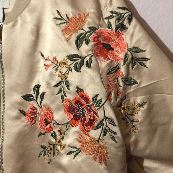 Bomber Jacket - Picture 2 of 4